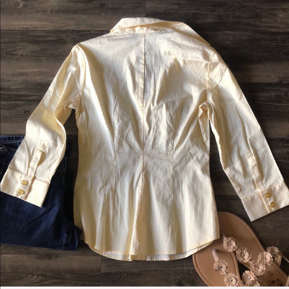 NY & Co Yellow White Career Top size XS - Picture 9 of 10